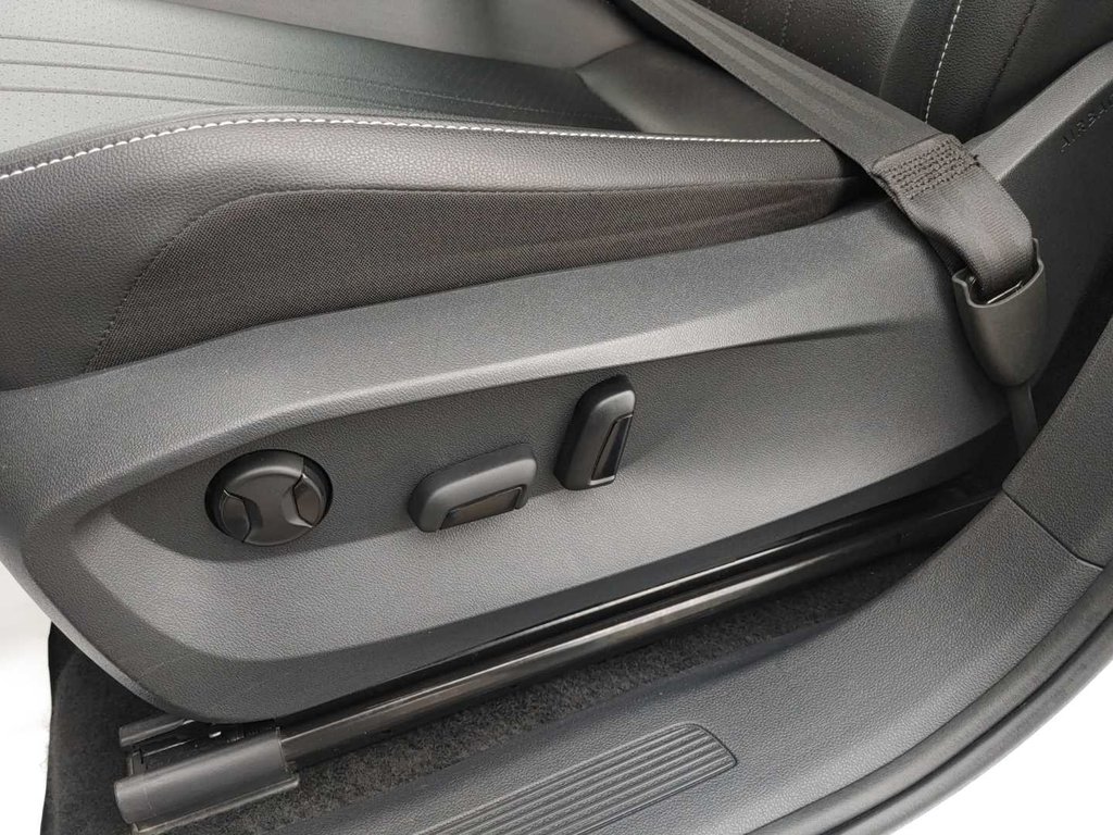 2024 Volkswagen Tiguan Comfortline | Lthr | Roof | Cam | Warranty to 2028 in Saint John, New Brunswick - 29 - w1024h768px