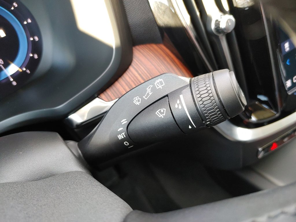 2025 Volvo V60 Cross Country Plus | Leather | Roof | Warranty to 2028 in Saint John, New Brunswick - 19 - w1024h768px