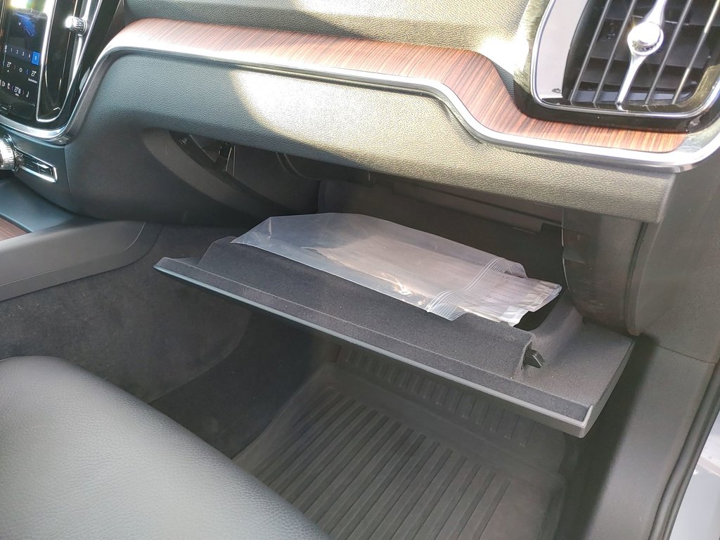 2025 Volvo V60 Cross Country Plus | Leather | Roof | Warranty to 2028 in Saint John, New Brunswick - 41 - w1024h768px