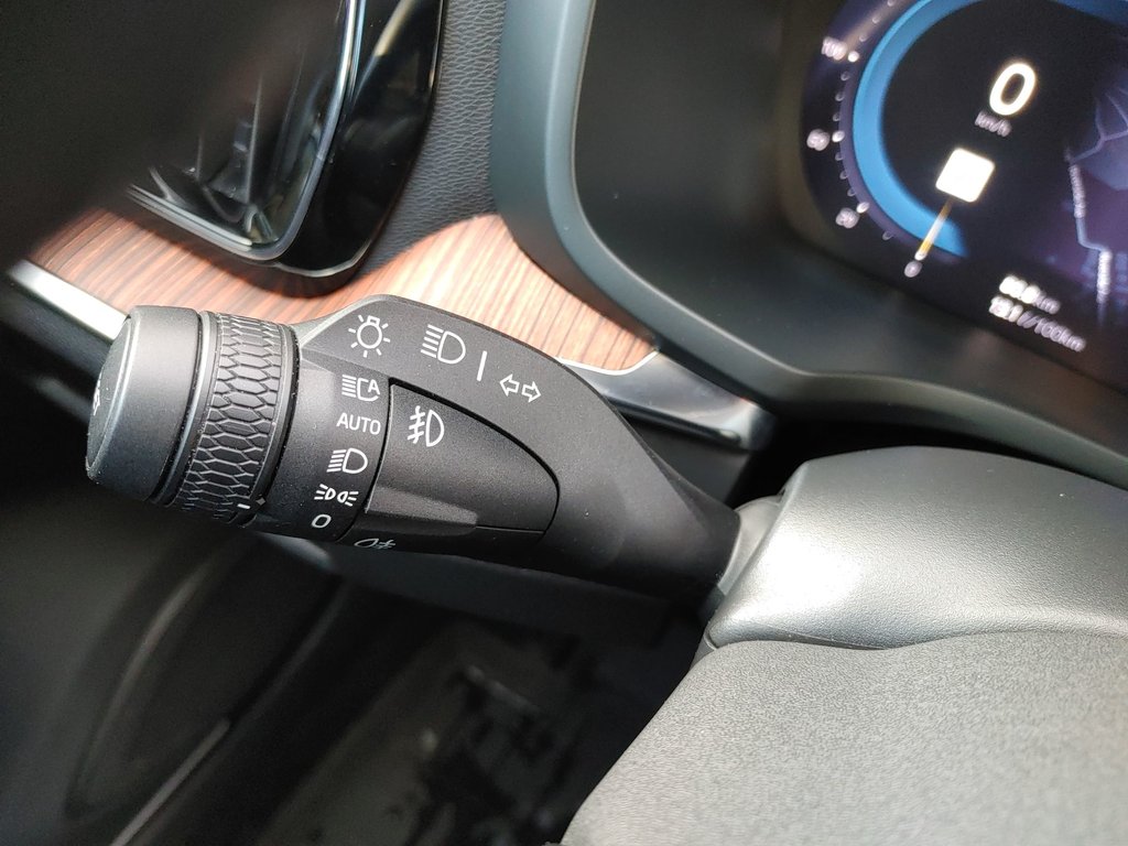 2025 Volvo V60 Cross Country Plus | Leather | Roof | Warranty to 2028 in Saint John, New Brunswick - 18 - w1024h768px
