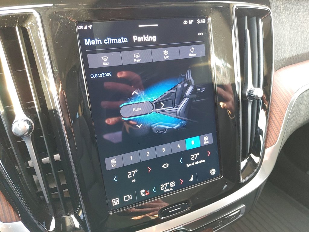 2025 Volvo V60 Cross Country Plus | Leather | Roof | Warranty to 2028 in Saint John, New Brunswick - 27 - w1024h768px