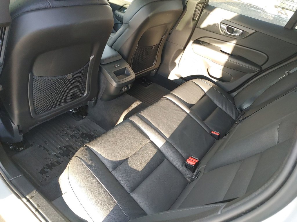 2025 Volvo V60 Cross Country Plus | Leather | Roof | Warranty to 2028 in Saint John, New Brunswick - 31 - w1024h768px