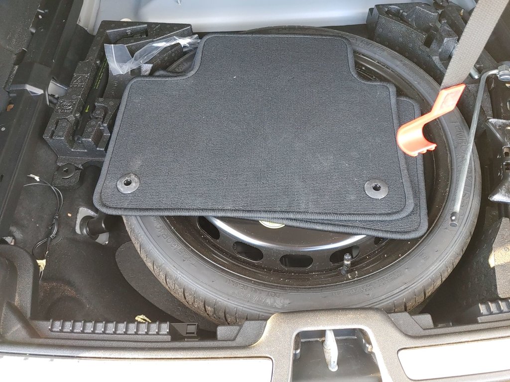 2025 Volvo V60 Cross Country Plus | Leather | Roof | Warranty to 2028 in Saint John, New Brunswick - 36 - w1024h768px