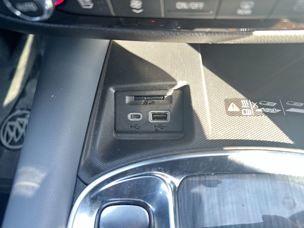 2024 Buick Enclave Premium | Cam | Roof | HtdSeat | Warranty to 2029 in Saint John, New Brunswick - 41 - w1024h768px