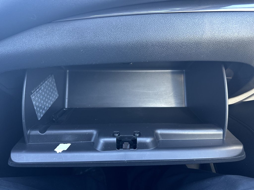 Buick Encore Essence | Cam | Lthr | HtdSeats | Bluetooth | USB 2019 à Saint John, Nouveau-Brunswick - 42 - w1024h768px