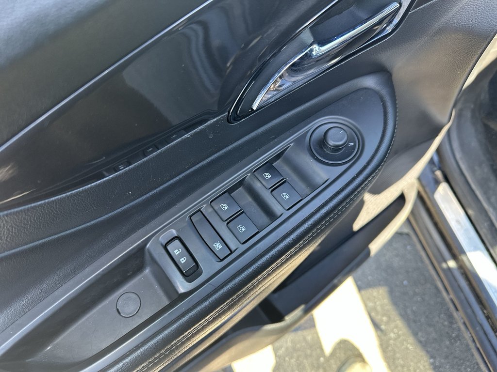 Buick Encore Essence | Cam | Lthr | HtdSeats | Bluetooth | USB 2019 à Saint John, Nouveau-Brunswick - 15 - w1024h768px