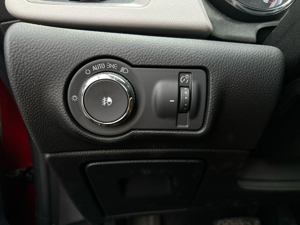 2015 Buick Verano in Antigonish, Nova Scotia - 31 - w1024h768px