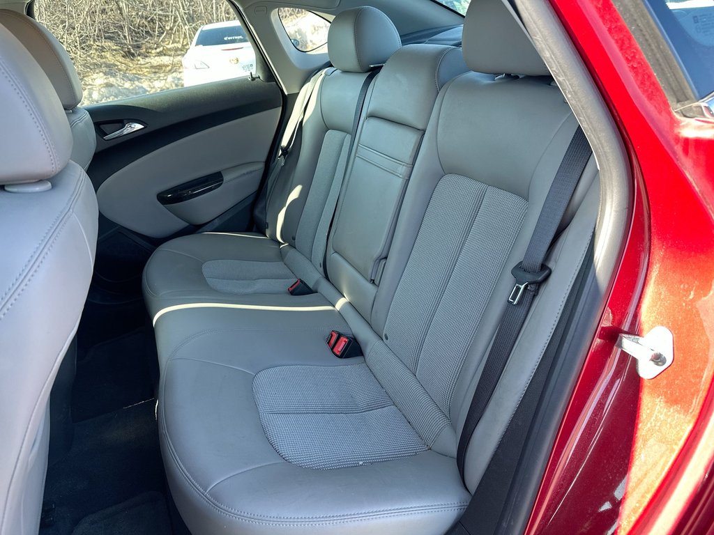 Buick Verano Convenience | Cam | HtdSeats | Bluetooth | USB 2015 à Saint John, Nouveau-Brunswick - 31 - w1024h768px