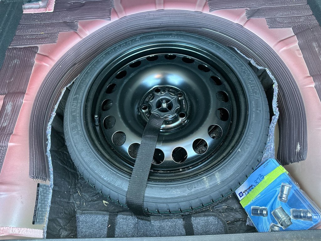 Buick Verano Convenience | Cam | HtdSeats | Bluetooth | USB 2015 à Saint John, Nouveau-Brunswick - 37 - w1024h768px