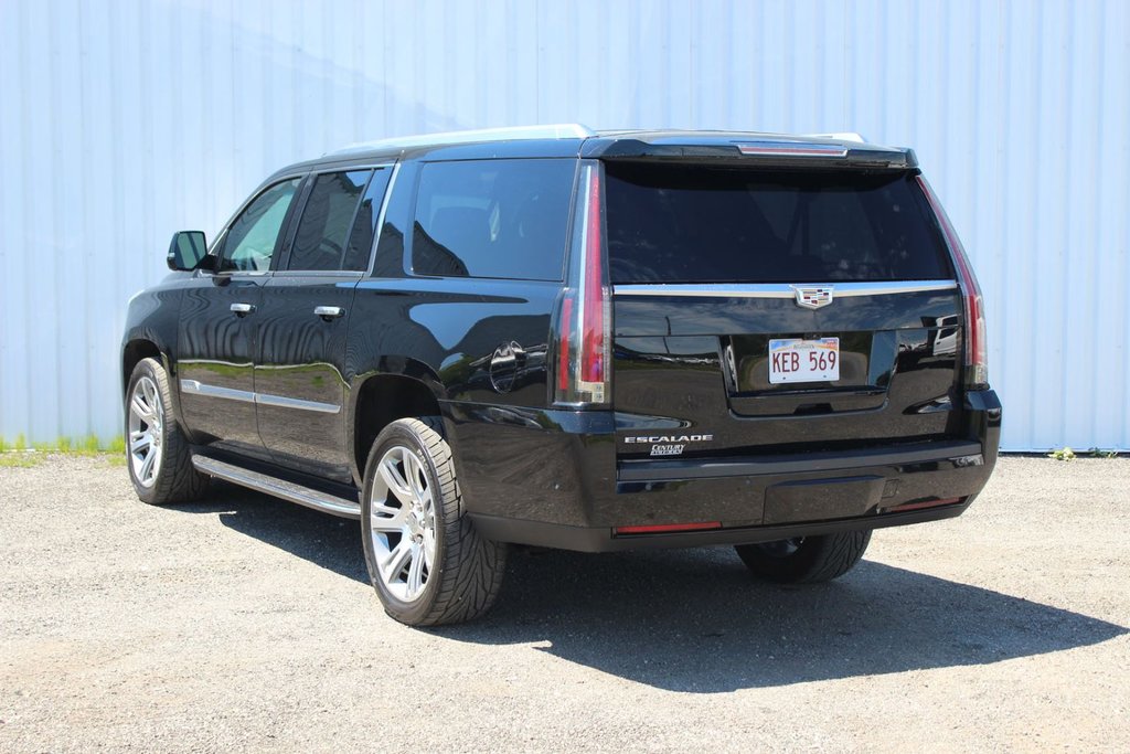 2018  Escalade ESV Luxury | Leather | SunRoof | DVD | Cam | HtdWheel in Saint John, New Brunswick - 5 - w1024h768px