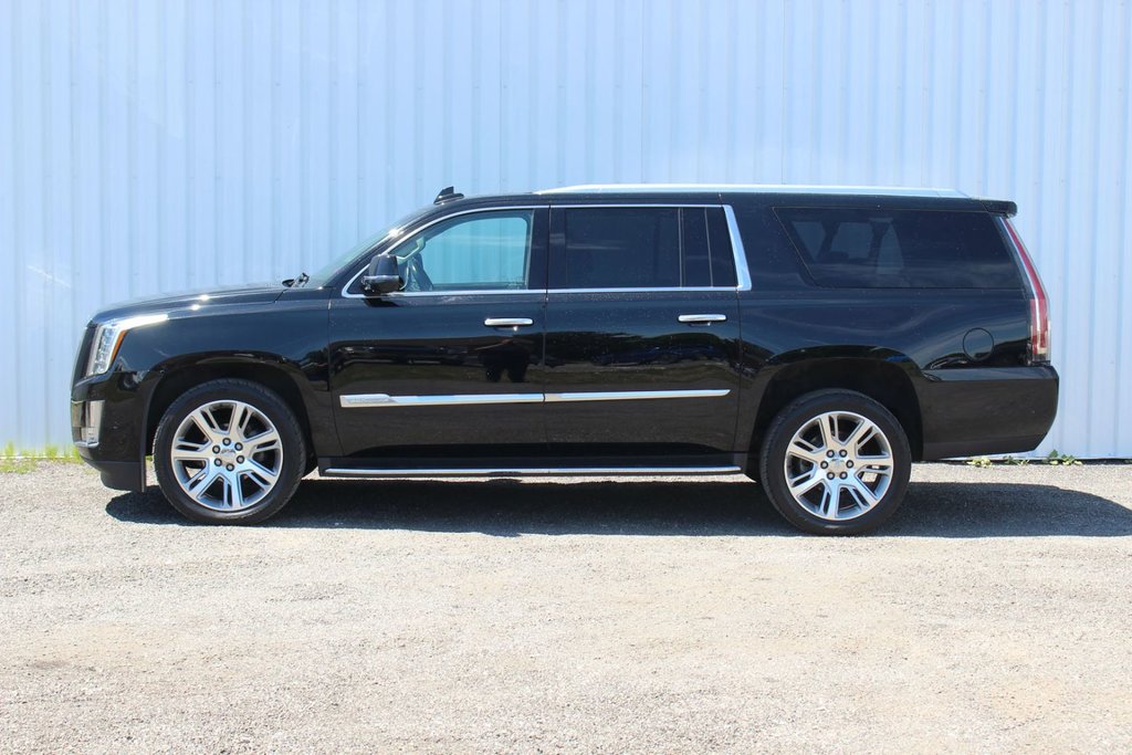 2018  Escalade ESV Luxury | Leather | SunRoof | DVD | Cam | HtdWheel in Saint John, New Brunswick - 4 - w1024h768px