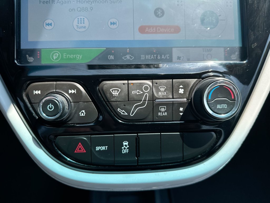 2017 Chevrolet Bolt EV Premier | Leather | Htd Steering | Cam in Saint John, New Brunswick - 27 - w1024h768px