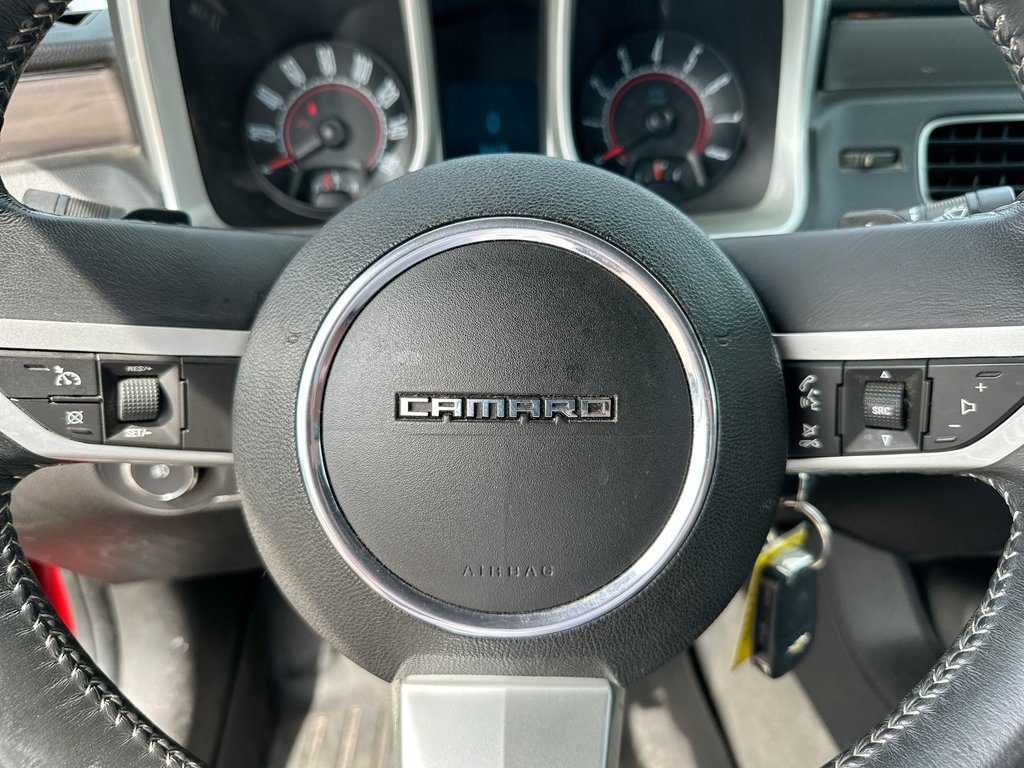 2011 Chevrolet Camaro Convertible 2LT | Lthr | HtdSeats | Bluetooth | CD in Saint John, New Brunswick - 19 - w1024h768px