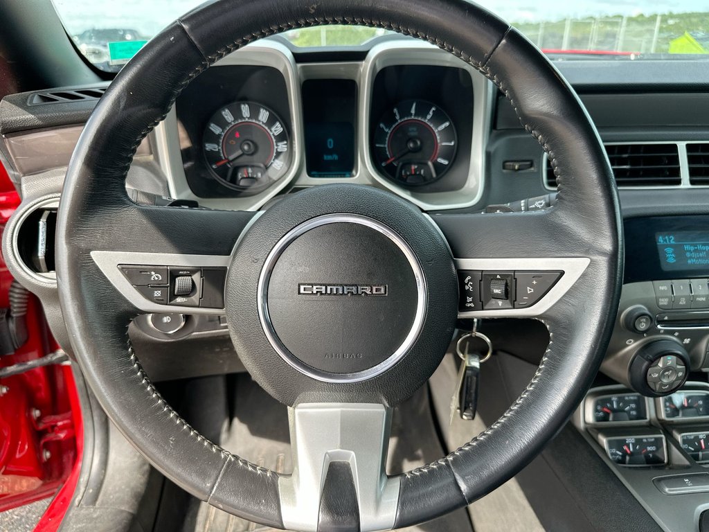 2011 Chevrolet Camaro Convertible 2LT | Lthr | HtdSeats | Bluetooth | CD in Saint John, New Brunswick - 17 - w1024h768px