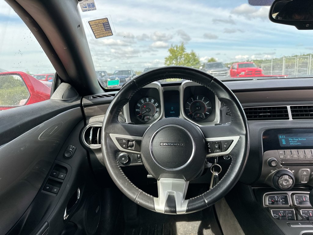 2011 Chevrolet Camaro Convertible 2LT | Lthr | HtdSeats | Bluetooth | CD in Saint John, New Brunswick - 12 - w1024h768px