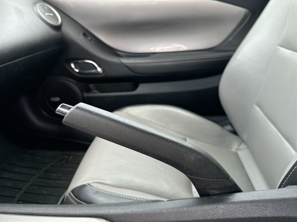 2011 Chevrolet Camaro Convertible 2LT | Lthr | HtdSeats | Bluetooth | CD in Saint John, New Brunswick - 30 - w1024h768px