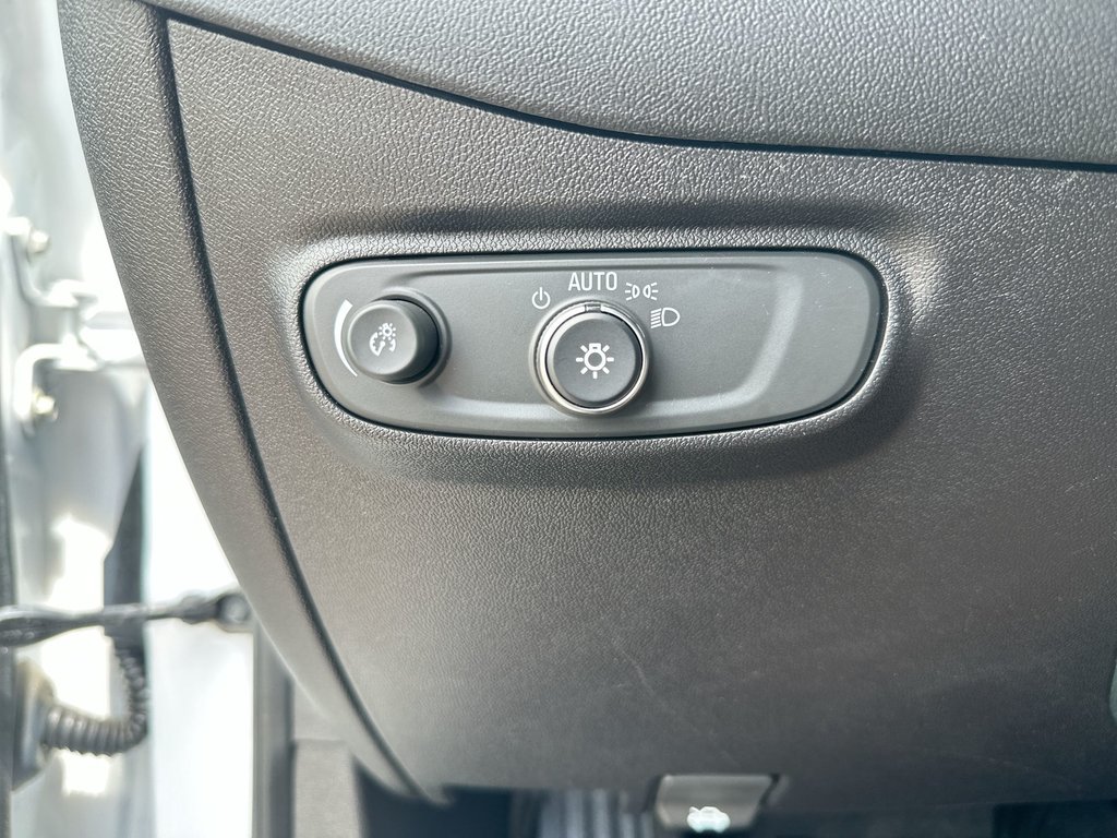 Chevrolet Equinox LT | Cam | Bluetooth | HtdSeat | Keyless | RmtStrt 2018 à Saint John, Nouveau-Brunswick - 22 - w1024h768px