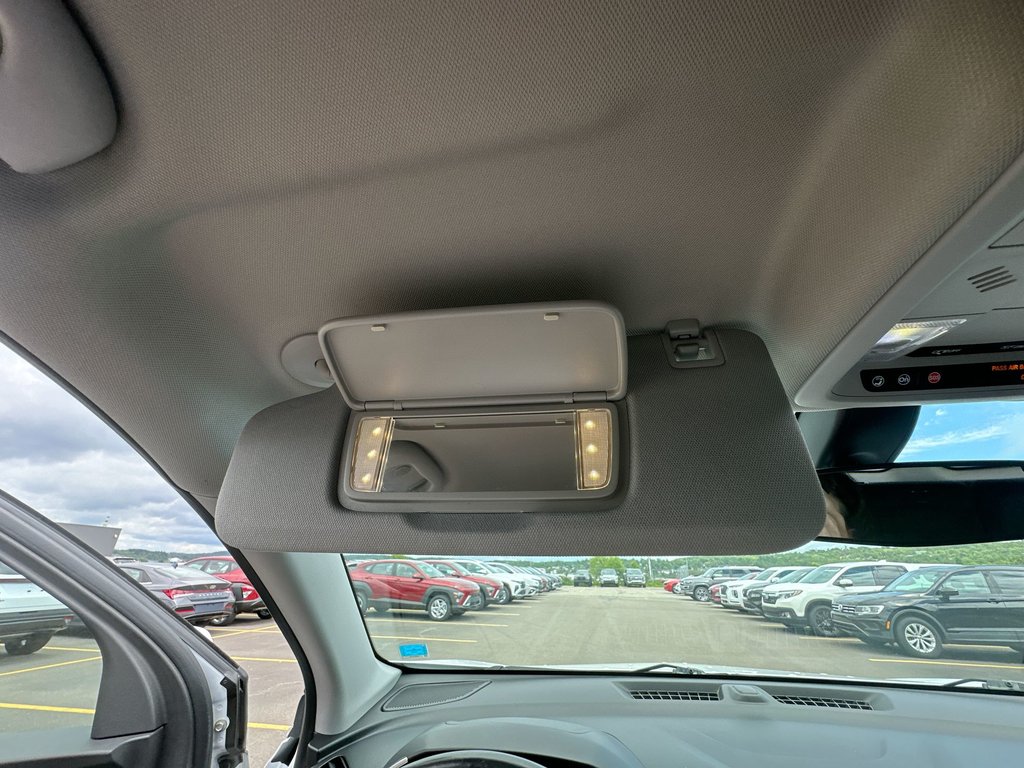 Chevrolet Equinox LT | Cam | Bluetooth | HtdSeat | Keyless | RmtStrt 2018 à Saint John, Nouveau-Brunswick - 48 - w1024h768px