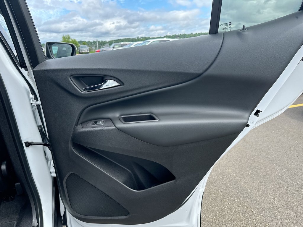Chevrolet Equinox LT | Cam | Bluetooth | HtdSeat | Keyless | RmtStrt 2018 à Saint John, Nouveau-Brunswick - 41 - w1024h768px