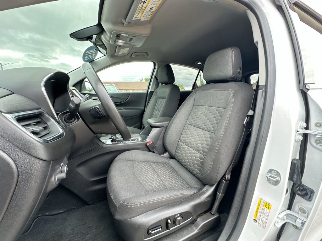 Chevrolet Equinox LT | Cam | Bluetooth | HtdSeat | Keyless | RmtStrt 2018 à Saint John, Nouveau-Brunswick - 11 - w1024h768px
