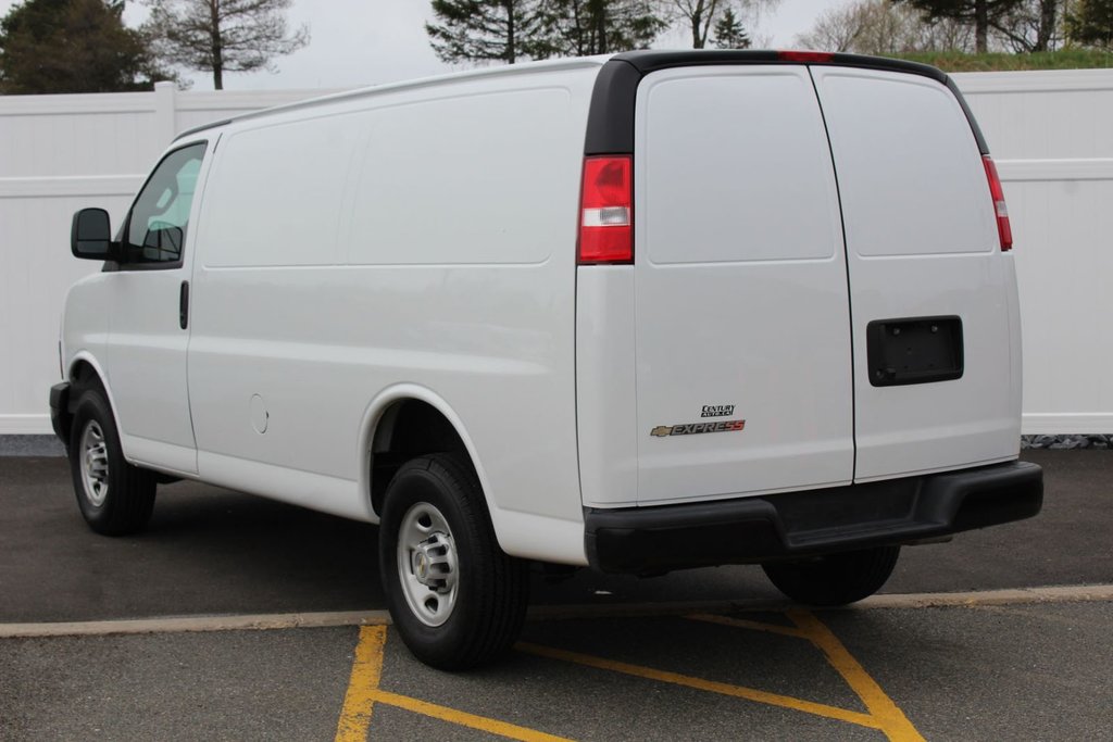 2024 Chevrolet Express 2500 in Antigonish, Nova Scotia - 5 - w1024h768px