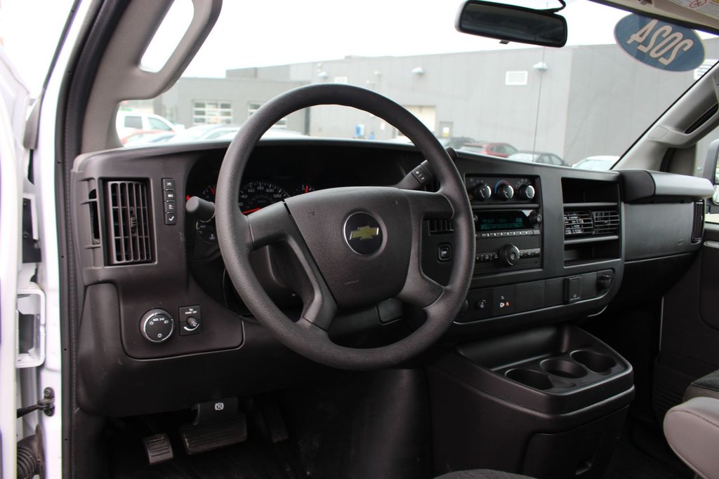 2024 Chevrolet Express 2500 in Antigonish, Nova Scotia - 11 - w1024h768px