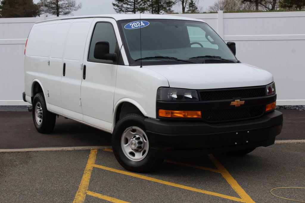 2024 Chevrolet Express 2500 in Antigonish, Nova Scotia - 1 - w1024h768px