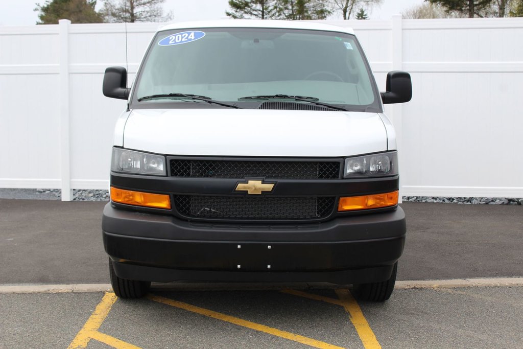2024 Chevrolet Express 2500 in Antigonish, Nova Scotia - 2 - w1024h768px