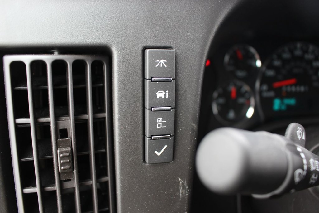 2024 Chevrolet Express 2500 in Antigonish, Nova Scotia - 20 - w1024h768px