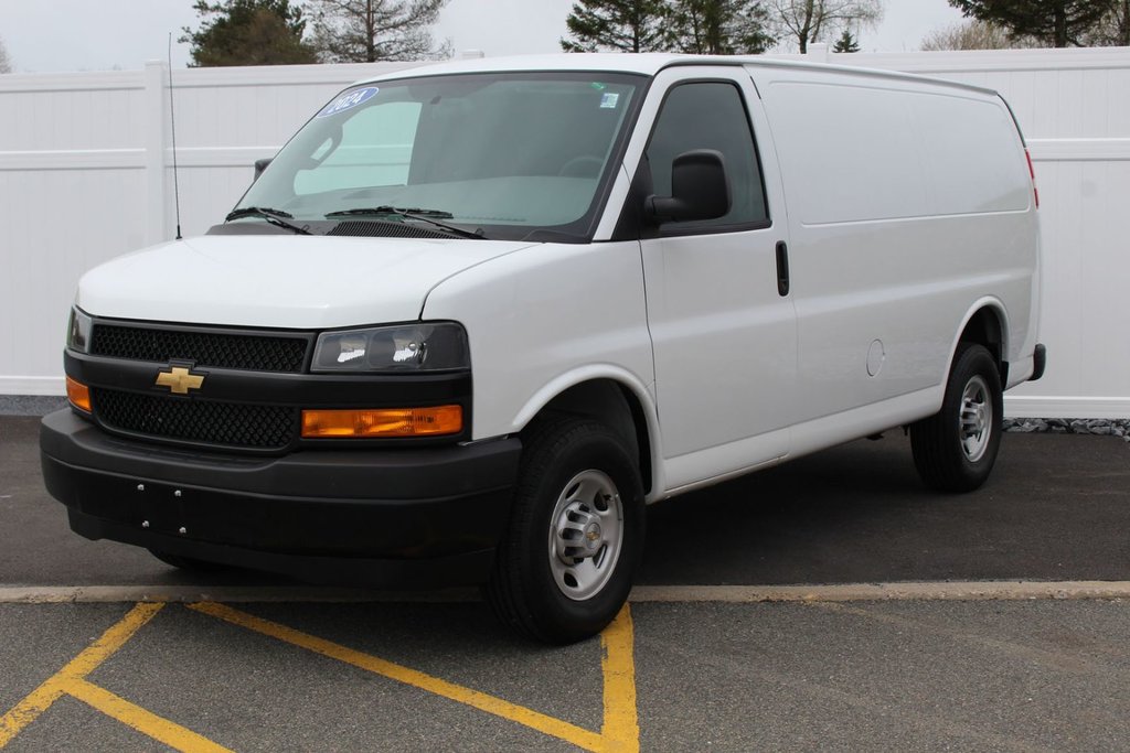 2024 Chevrolet Express 2500 in Antigonish, Nova Scotia - 3 - w1024h768px