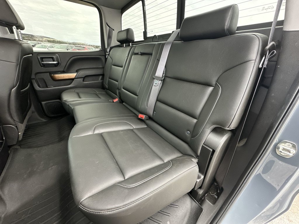 2015 Chevrolet Silverado 1500 LTZ | Cam | Bluetooth | HtdSeats | Lthr | PwrLcks in Saint John, New Brunswick - 32 - w1024h768px