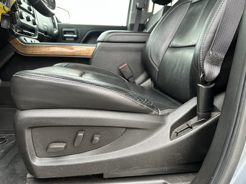 2015 Chevrolet Silverado 1500 LTZ | Cam | Bluetooth | HtdSeats | Lthr | PwrLcks in Saint John, New Brunswick - 14 - w1024h768px