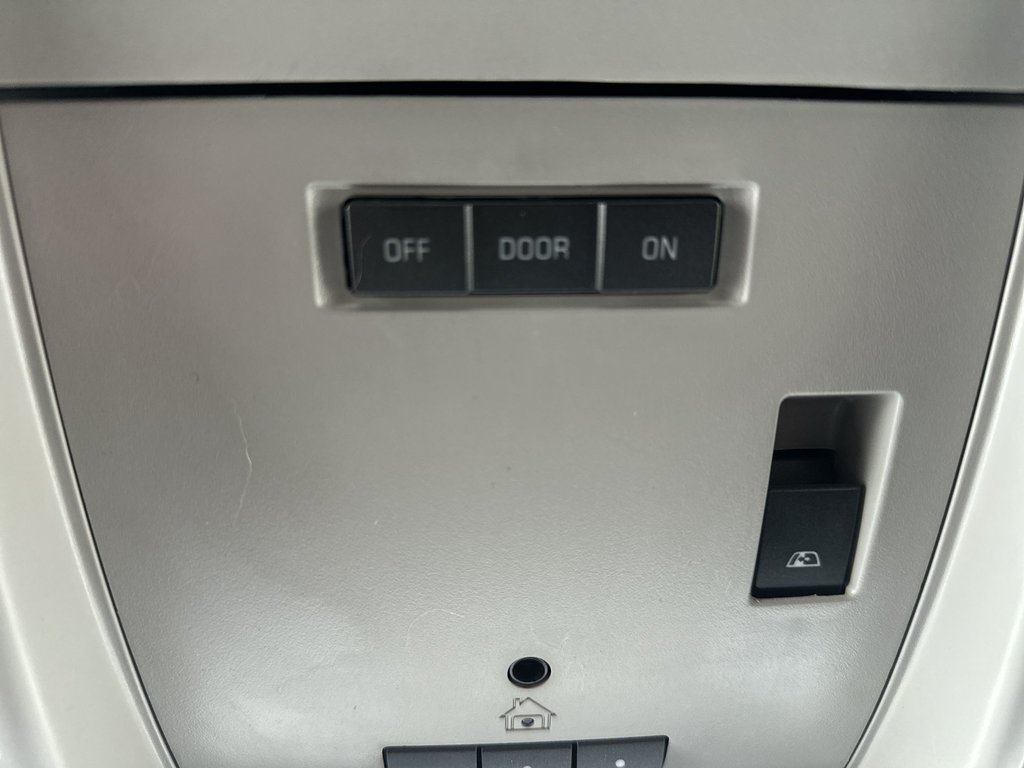 2015 Chevrolet Silverado 1500 LTZ | Cam | Bluetooth | HtdSeats | Lthr | PwrLcks in Saint John, New Brunswick - 45 - w1024h768px