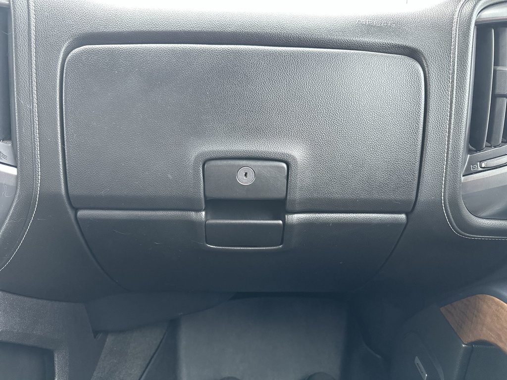 2015 Chevrolet Silverado 1500 LTZ | Cam | Bluetooth | HtdSeats | Lthr | PwrLcks in Saint John, New Brunswick - 40 - w1024h768px