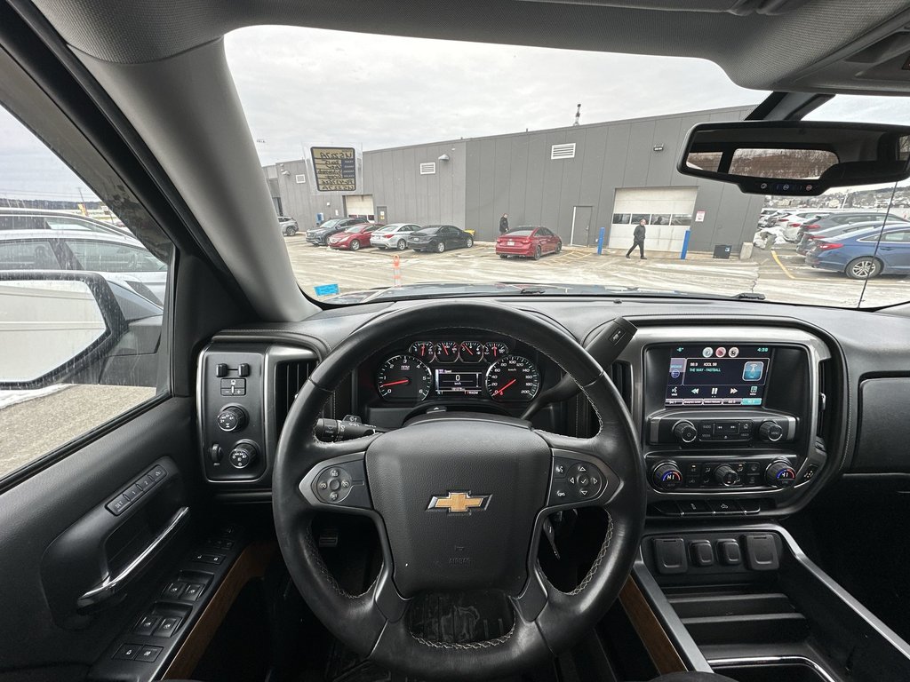 2015 Chevrolet Silverado 1500 LTZ | Cam | Bluetooth | HtdSeats | Lthr | PwrLcks in Saint John, New Brunswick - 12 - w1024h768px
