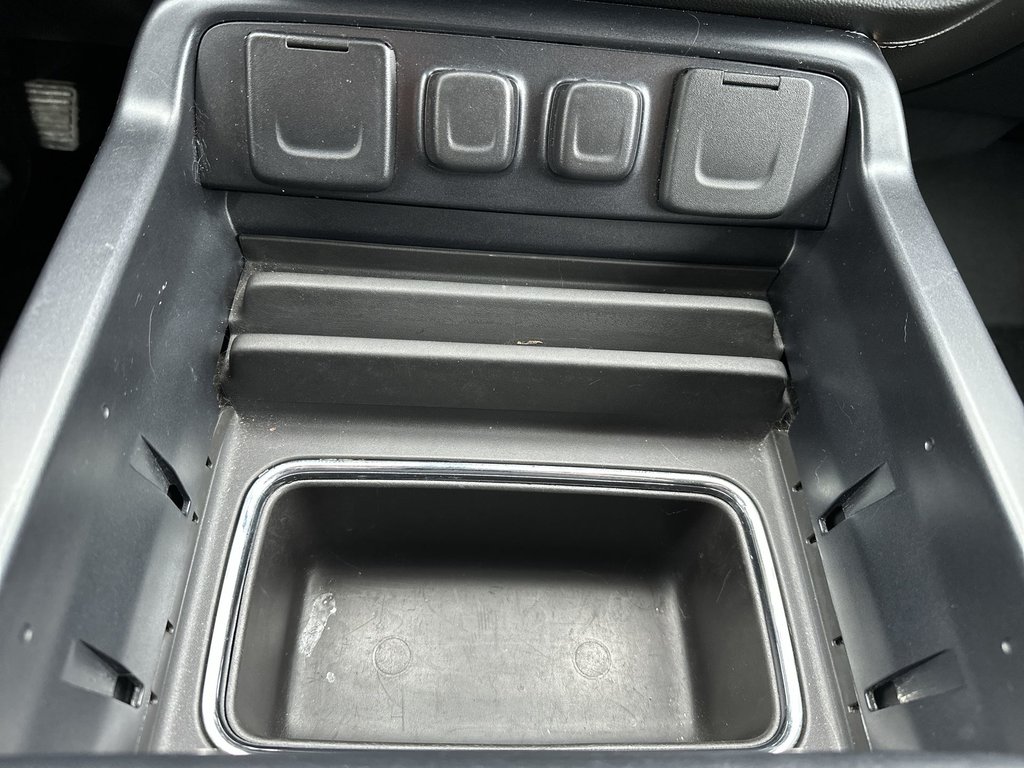 2015 Chevrolet Silverado 1500 LTZ | Cam | Bluetooth | HtdSeats | Lthr | PwrLcks in Saint John, New Brunswick - 28 - w1024h768px