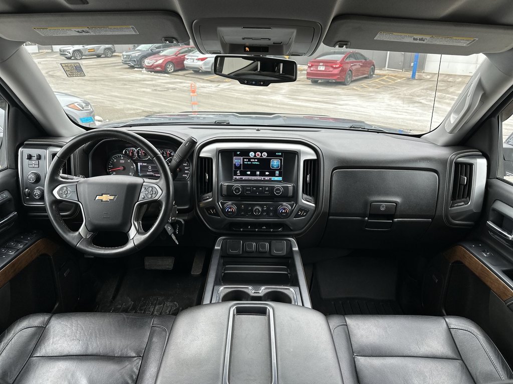 2015 Chevrolet Silverado 1500 LTZ | Cam | Bluetooth | HtdSeats | Lthr | PwrLcks in Saint John, New Brunswick - 16 - w1024h768px