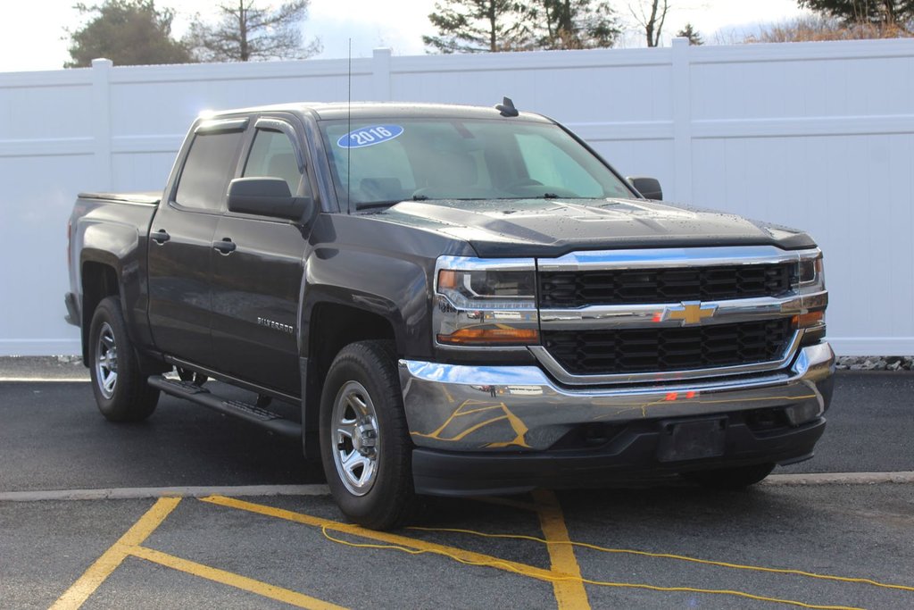 2016 Chevrolet Silverado 1500 in Antigonish, Nova Scotia - 1 - w1024h768px