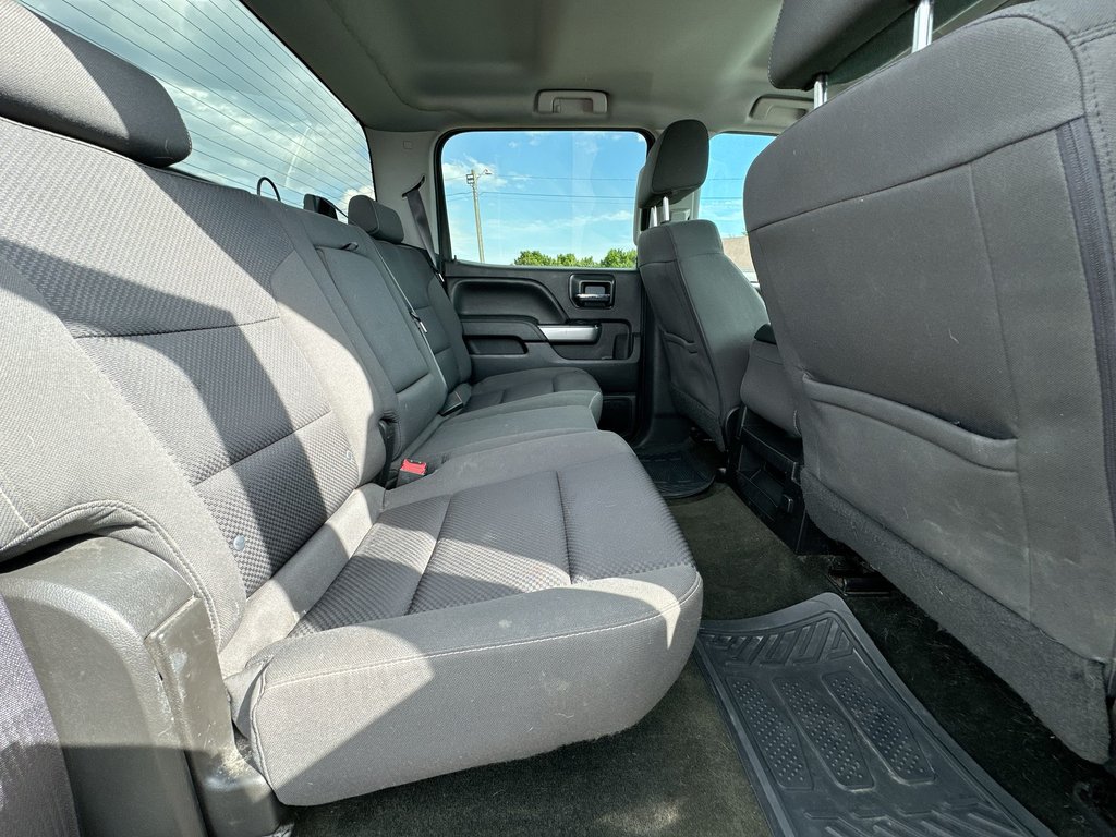 2016 Chevrolet Silverado 1500 in Antigonish, Nova Scotia - 40 - w1024h768px