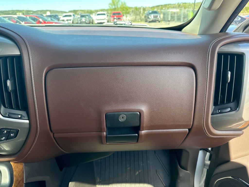 2018 Chevrolet Silverado 1500 in Antigonish, Nova Scotia - 44 - w1024h768px
