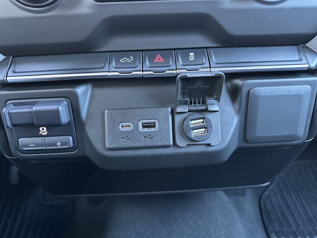 Chevrolet Silverado 1500 Custom | Cam | PwrLocks | Keyless | Bluetooth 2021 à Saint John, Nouveau-Brunswick - 28 - w1024h768px