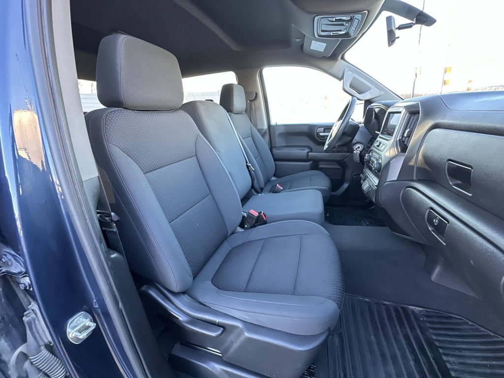 Chevrolet Silverado 1500 Custom | Cam | PwrLocks | Keyless | Bluetooth 2021 à Saint John, Nouveau-Brunswick - 52 - w1024h768px