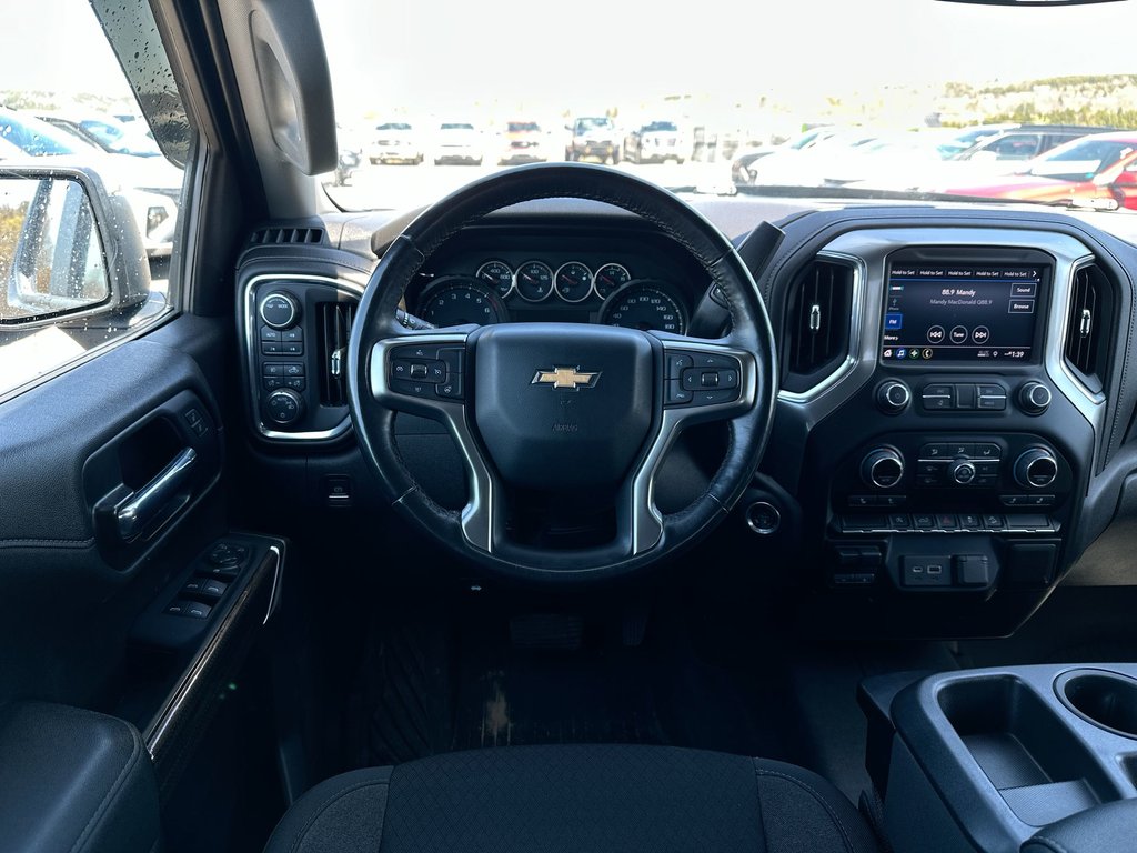 2021 Chevrolet SILVERADO 1500 in Antigonish, Nova Scotia - 12 - w1024h768px