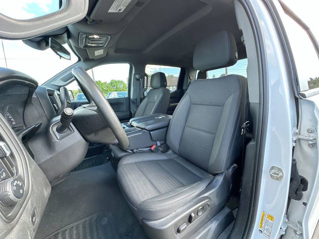 2022 Chevrolet Silverado 1500 Custom Trail Boss | Cam | Bluetooth | RmtStrt | AC in Saint John, New Brunswick - 11 - w1024h768px