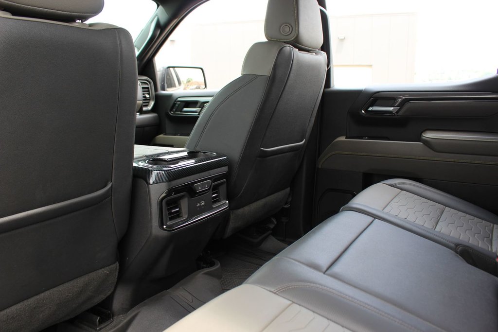 2023 Chevrolet Silverado 1500 ZR2 | Lthr | Roof | HtdSeats | Warranty to 2028 in Saint John, New Brunswick - 33 - w1024h768px