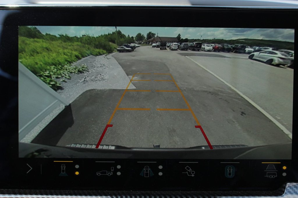 2023 Chevrolet Silverado 1500 ZR2 | Lthr | Roof | HtdSeats | Warranty to 2028 in Saint John, New Brunswick - 24 - w1024h768px