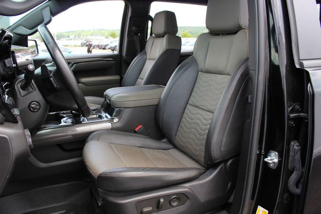 2023 Chevrolet Silverado 1500 ZR2 | Lthr | Roof | HtdSeats | Warranty to 2028 in Saint John, New Brunswick - 10 - w1024h768px