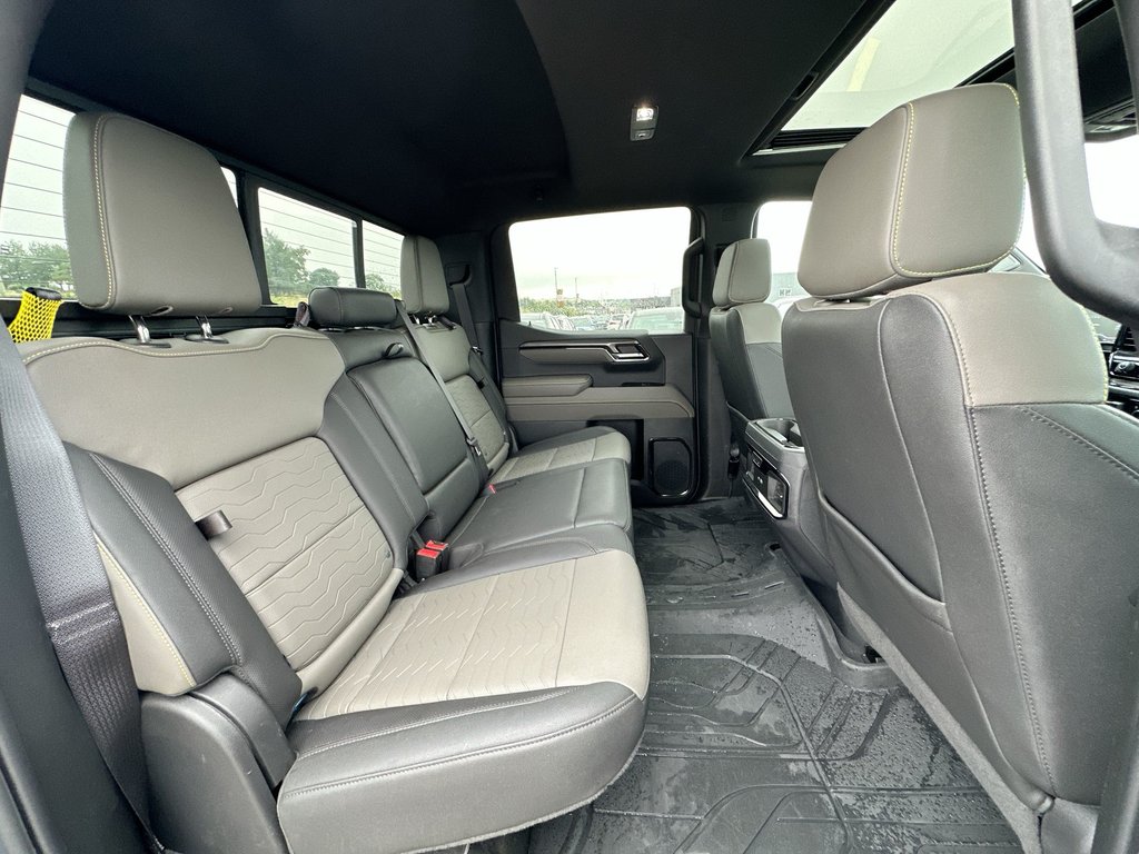 2023 Chevrolet Silverado 1500 ZR2 | Roof | Cam | HtdWhl | Keyless | RmtStrt in Saint John, New Brunswick - 39 - w1024h768px