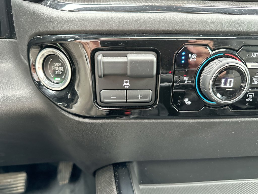 2023 Chevrolet Silverado 1500 ZR2 | Roof | Cam | HtdWhl | Keyless | RmtStrt in Saint John, New Brunswick - 31 - w1024h768px