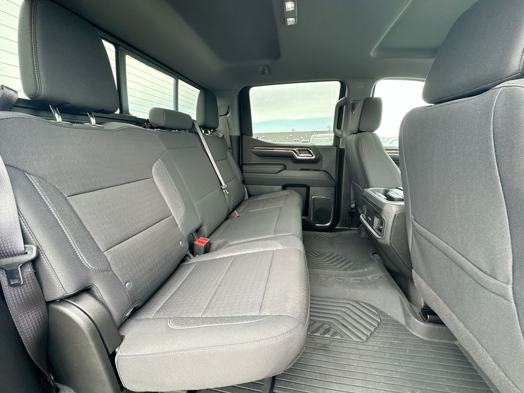 2024 Chevrolet Silverado 1500 in Antigonish, Nova Scotia - 39 - w1024h768px